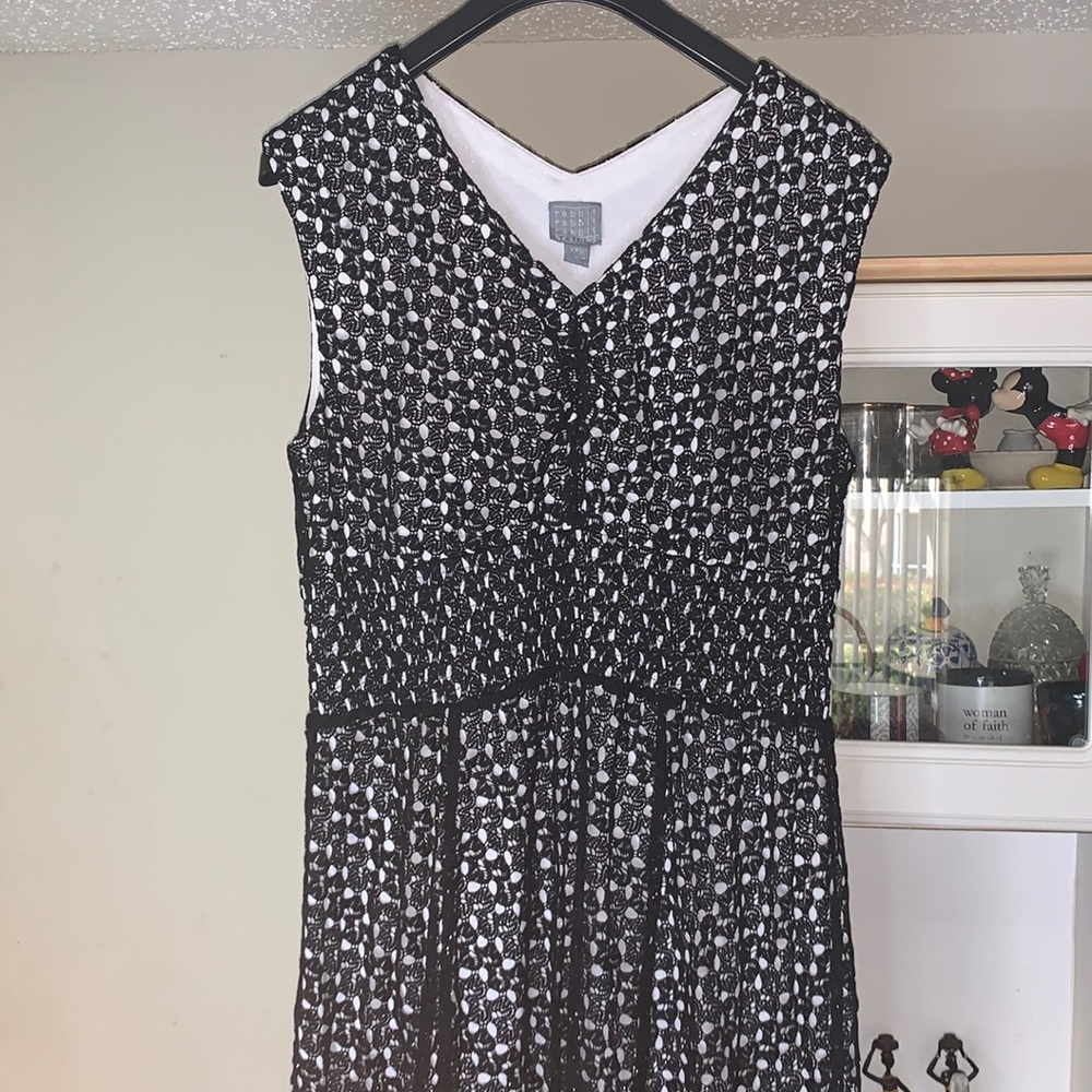 Black and white eyelet dress—for every body type.